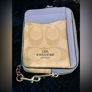 COACH BLUE ZIP CARD CASE IN SIGNATURE CANVAS